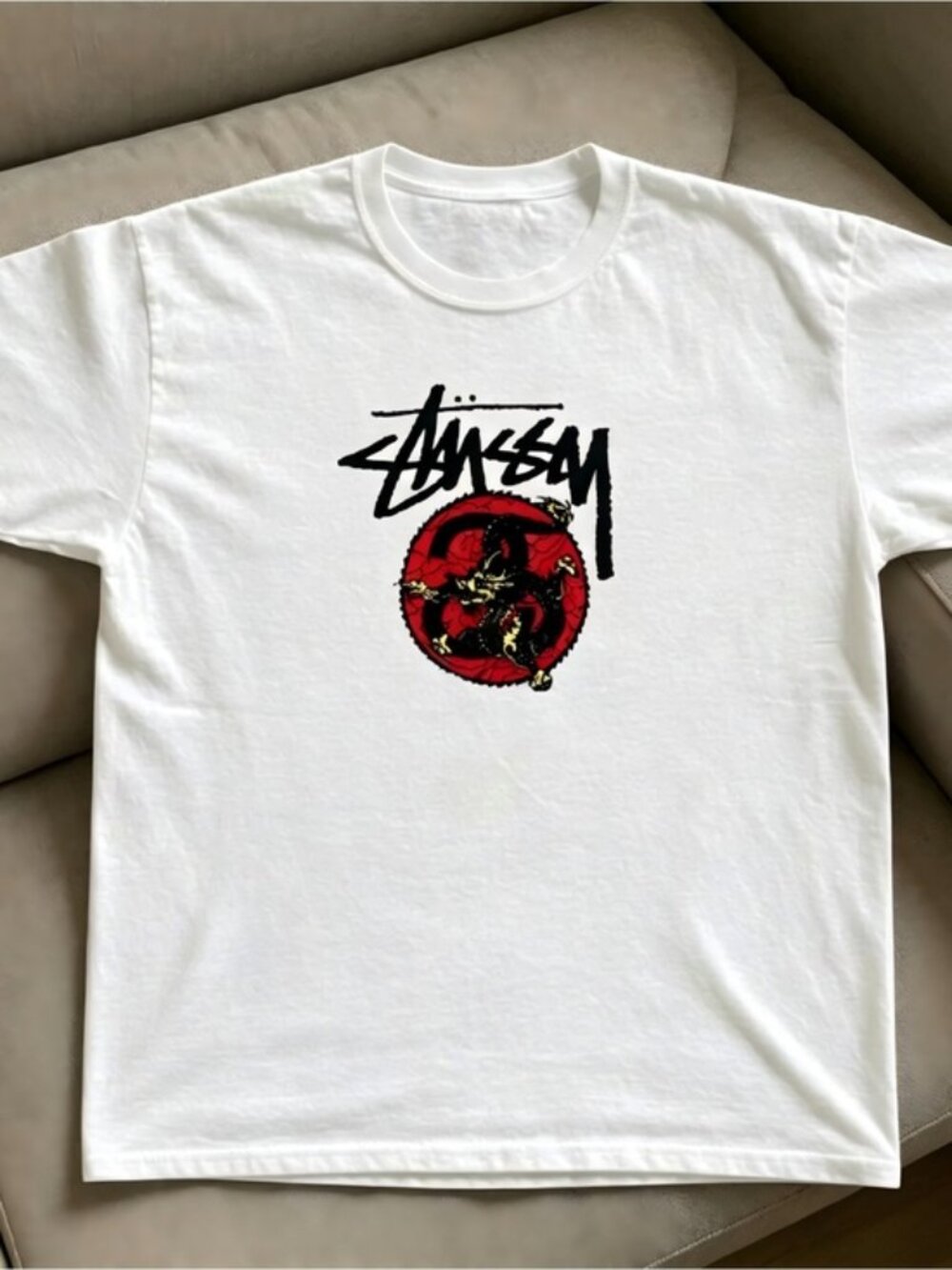 White GILDAN Dragon Graphic Women Men T-shirt unisex